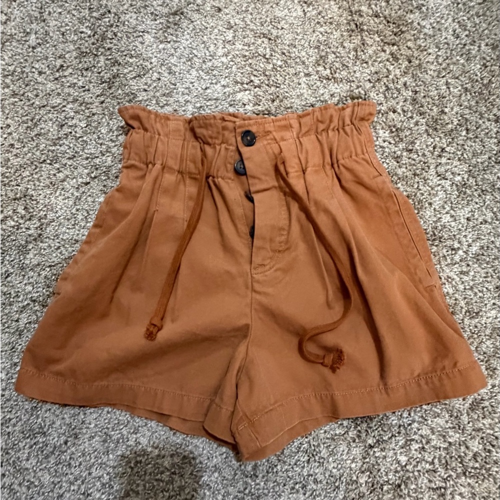 NWT Forever 21 High-Waist Paperbag Shorts in Rust